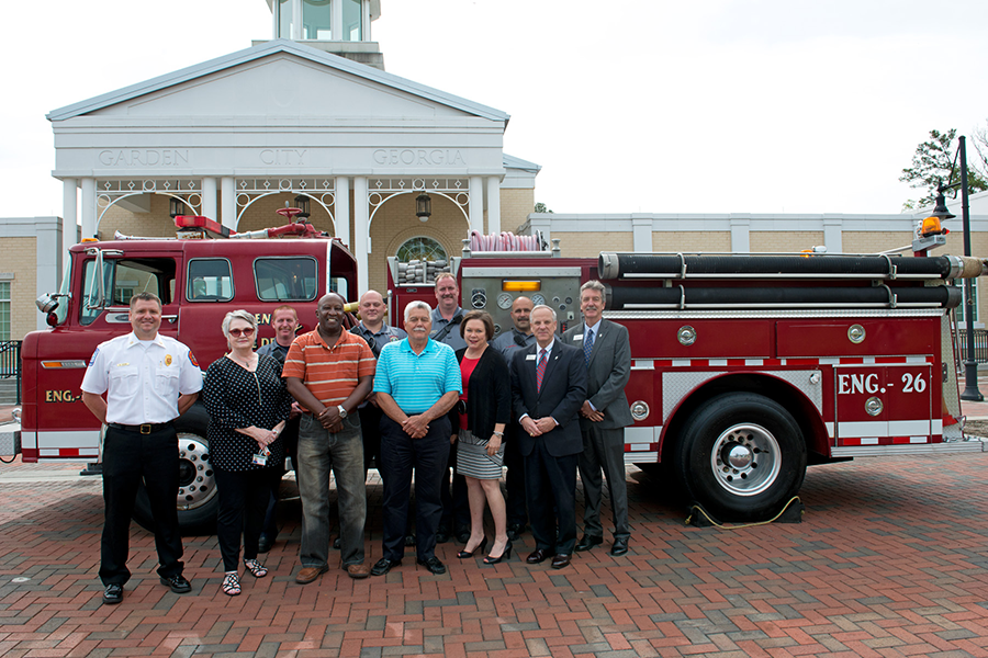 Garden City Donates Fire Engine To Savannah Tech Savannah