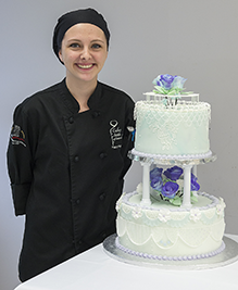 Rachel Peeples Won Cake Contest