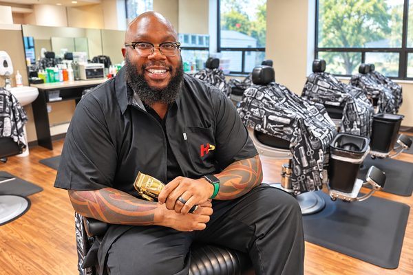 Barbering make barbering instructor in classroom